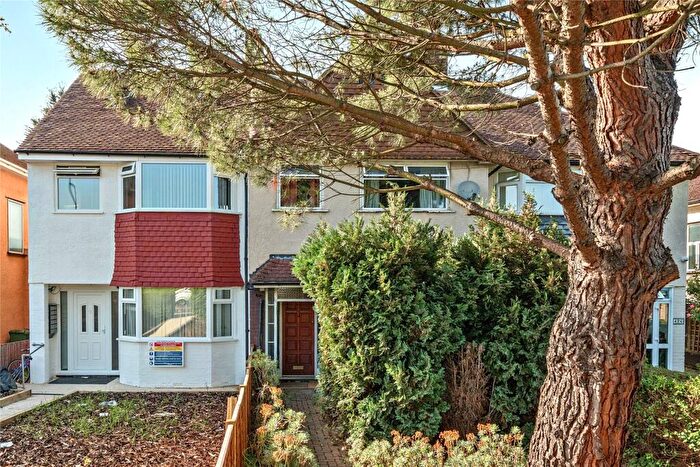 3 Bedroom Terraced House For Sale In Whitefoot Lane, Bromley, BR1