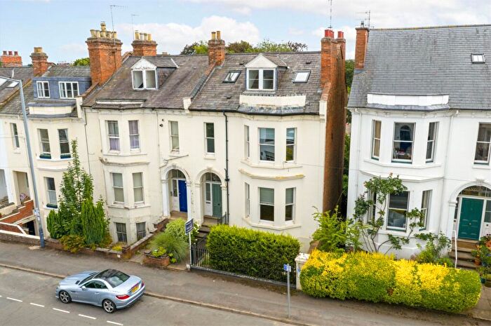 5 Bedroom End Of Terrace House For Sale In Church Hill, Leamington Spa, Warwickshire, CV32