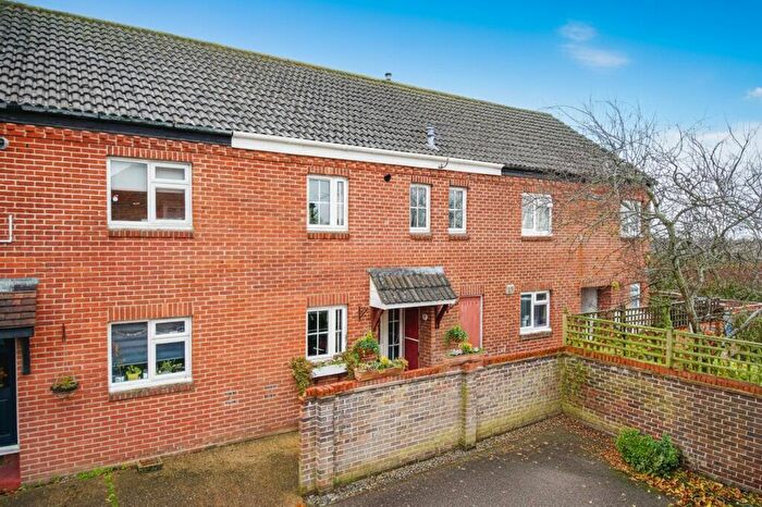 3 Bedroom Terraced House For Sale In Tunstall Close, Costessey, Norwich, NR5