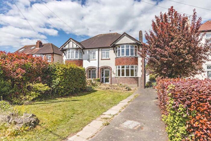 3 Bedroom Semi-Detached House For Sale In Slough Road, Iver, SL0