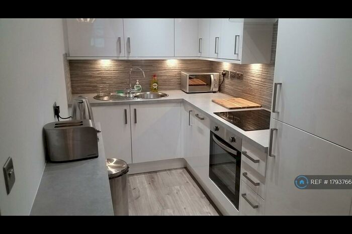 1 Bedroom Flat To Rent In Wilson Street, Glasgow, G1