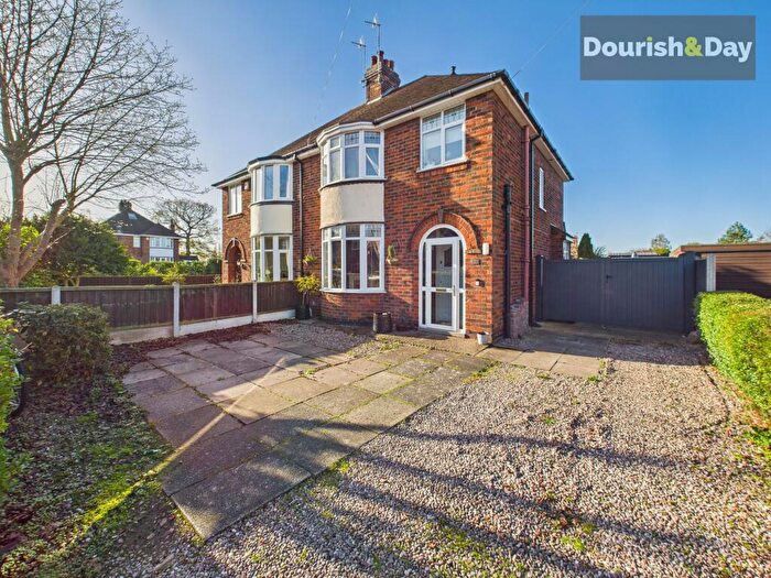 3 Bedroom Semi Detached House For Sale In Windsor Road, Radford Bank, Stafford, ST17