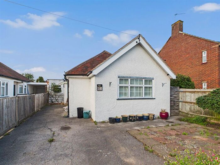 3 Bedroom Detached Bungalow For Sale In Carlton Road, Walton-On-Thames, KT12