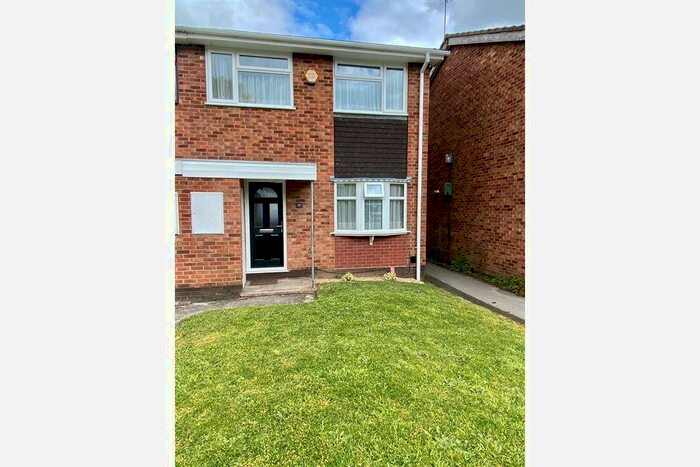 3 Bedroom End Of Terrace House To Rent In Bournebrook Close, Dudley, DY2