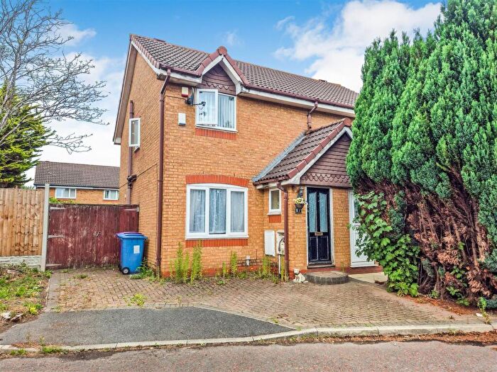 2 Bedroom Semi-Detached House For Sale In Rame Close, Liverpool, L10