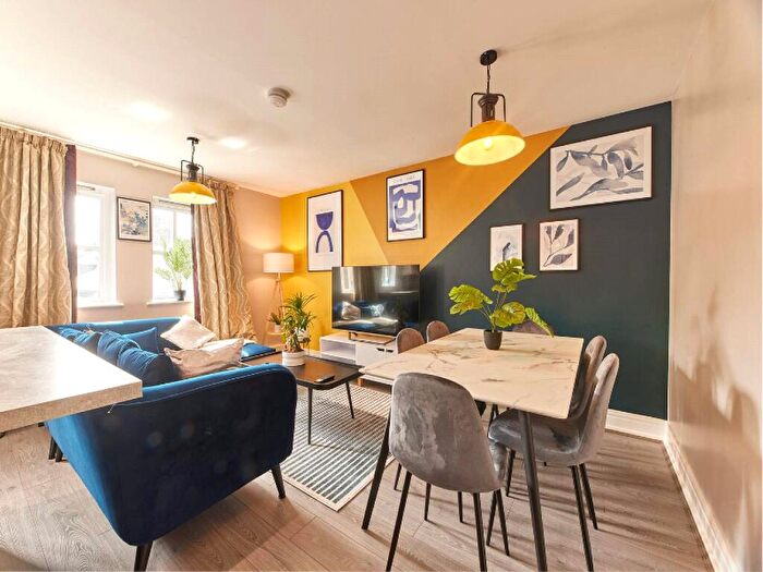 6 Bedroom Apartment To Rent In Lillico House, Sandyford Road, Newcastle Upon Tyne, NE2