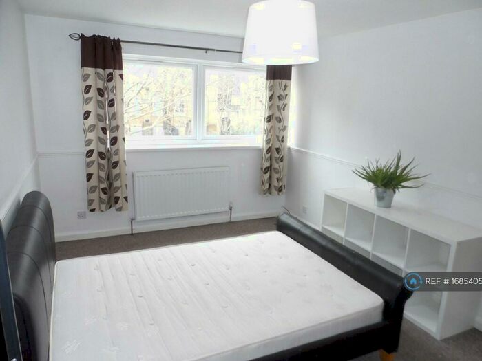 4 Bedroom End Of Terrace House To Rent In Leontine Close, London, SE15