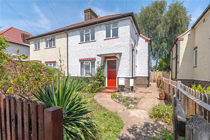 1 Bedroom Maisonette For Sale In Fielding Avenue, Twickenham, TW2
