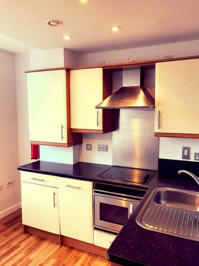 Studio To Rent In The Kingsway, Portland House, City Centre, Swansea, SA1