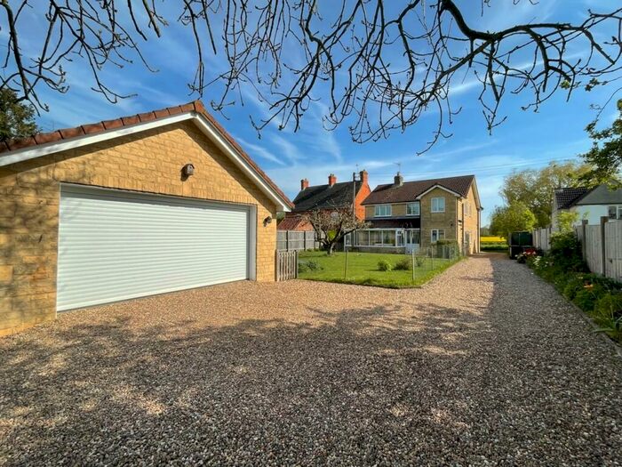 4 Bedroom Detached House For Sale In North Beck, Scredington, NG34