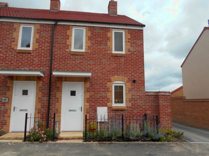 2 Bedroom House To Rent In Sherborne, DT9