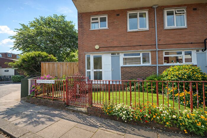 3 Bedroom Maisonette For Sale In Prospect Place, St Thomas, Exeter, EX4