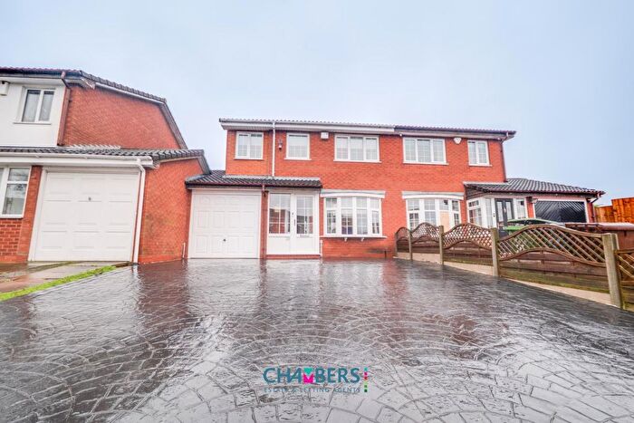 4 Bedroom Semi Detached House For Sale In Whittleford Grove, Castle Bromwich, Birmingham, B36