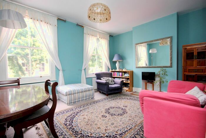 3 Bedroom Maisonette To Rent In Evershot Road, London, N4