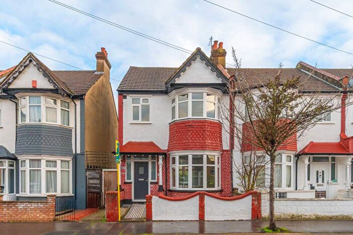 3 Bedroom Terraced House To Rent In Dalmeny Avenue, Norbury, London, SW16