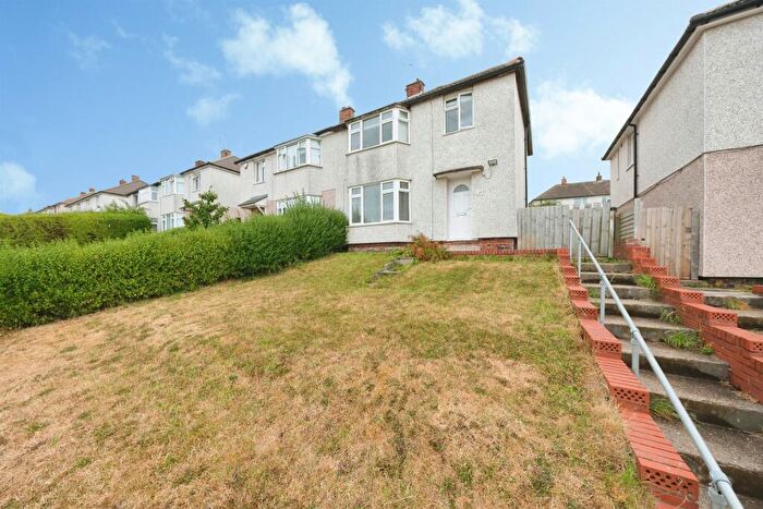 3 Bedroom Semi Detached House For Sale In Edale Road, Mastin Moor, Chesterfield, S43