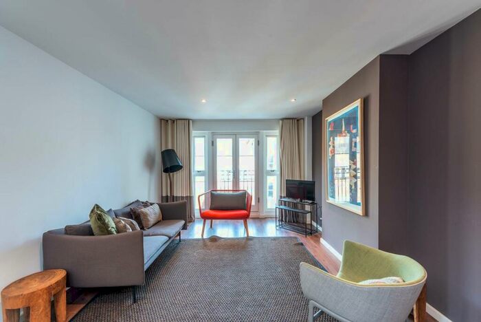 1 Bedroom Flat To Rent In Curtain Road, Shoreditch, London, EC2A