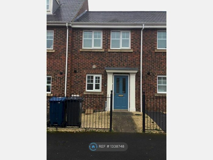 2 Bedroom Terraced House To Rent In North Street, Jarrow, NE32