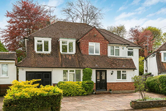 4 Bedroom Detached House For Sale In The Lorne Bookham, KT23
