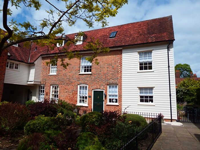 3 Bedroom Semi-Detached House For Sale In The Grange, Old Town, Stevenage, Hertfordshire, SG1