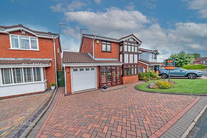 4 Bedroom Detached House For Sale In Ganton Road, Turnberry / Bloxwich, Walsall, WS3