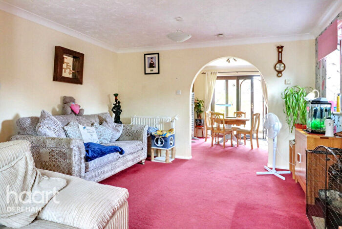 4 Bedroom Detached House For Sale In Cromwell Close, Swaffham, PE37