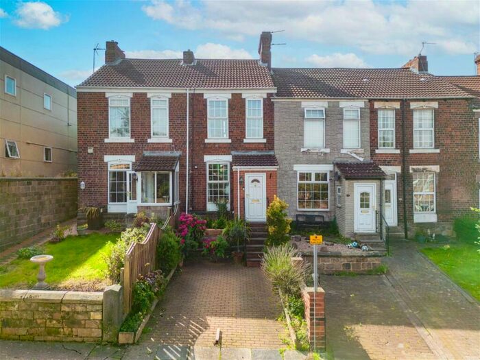 3 Bedroom Terraced House To Rent In Boston Castle Terrace, Rotherham, S60