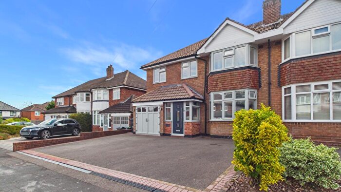5 Bedroom Semi Detached House For Sale In Edwards Road, Sutton Coldfield, B75