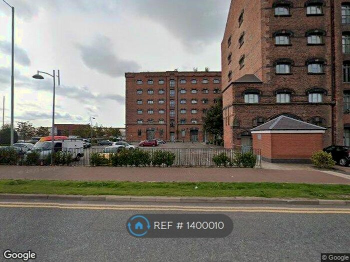 2 Bedroom Flat To Rent In East Float Quay, Birkenhead, CH41