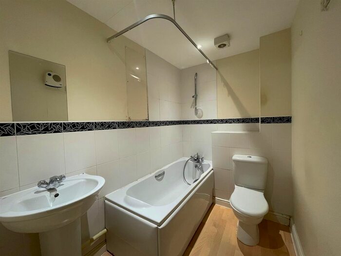 2 Bedroom Flat To Rent In Fellowes Road, Fletton, Peterborough, PE2