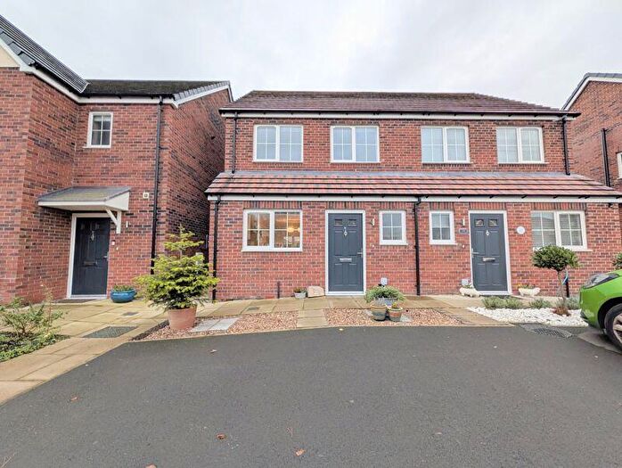 2 Bedroom Semi-Detached House To Rent In Golf Open - Meadow Lane, Ainsdale - Sleeps, PR8