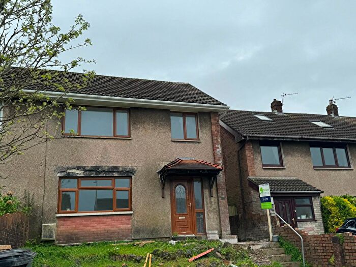 3 Bedroom Semi-Detached House To Rent In Ffordd Yr Eglwys, North Cornelly, Bridgend, CF33