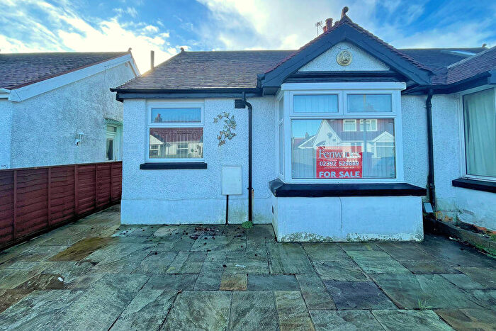 1 Bedroom Semi-Detached Bungalow For Sale In Southcroft Road, Gosport, PO12