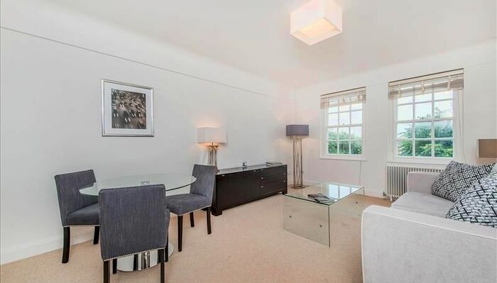 1 Bedroom Flat To Rent In Pelham Court, Fulham Road, SW3