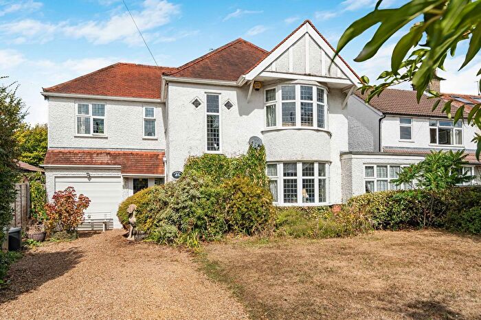 4 Bedroom Detached House For Sale In Ottways Lane, Ashtead, KT21