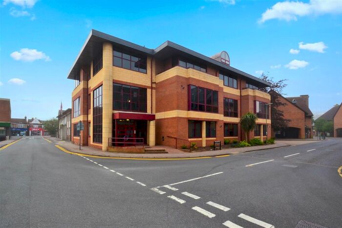 1 Bedroom Flat To Rent In Consort Way, Horley, RH6