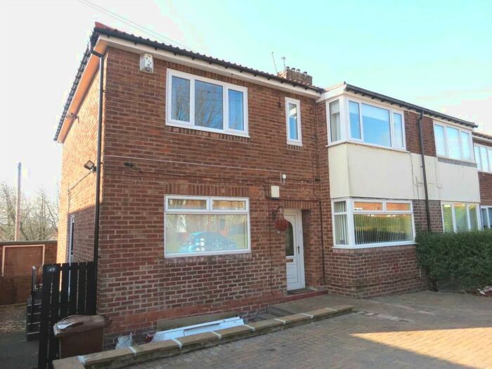 3 Bedroom Flat To Rent In Haughton Cresent, West Denton, NE5