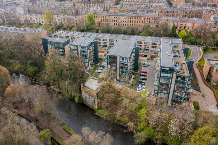 2 Bedroom Flat To Rent In Hamilton Gardens, Glasgow, G12