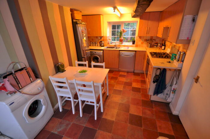 3 Bedroom Cottage To Rent In Horseshoe Cottages, Sywell, NN6