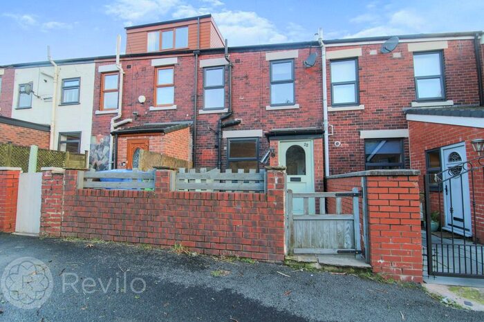 3 Bedroom Cottage For Sale In Bethany Lane, Newhey, OL16