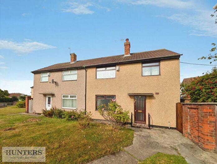 3 Bedroom Semi Detached House For Sale In Ennerdale Close, Peterlee, County Durham, SR8