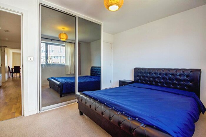 2 Bedroom Apartment To Rent In Stebondale Street, London, E14
