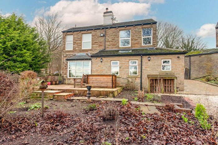 3 Bedroom Detached House For Sale In Nibshaw Lane, Little Gomersal, Cleckheaton, BD19