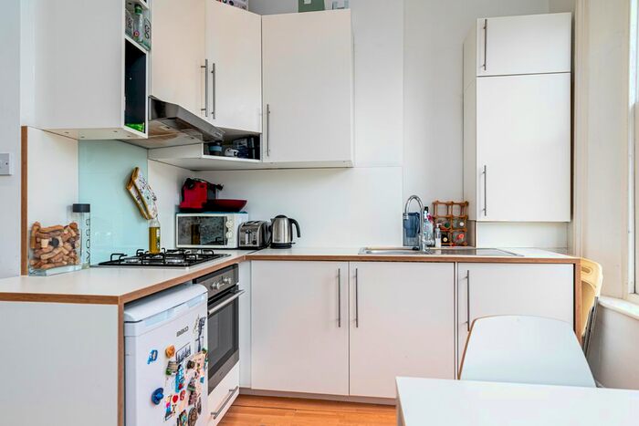 1 Bedroom Flat To Rent In Seven Sisters Road, London, N4
