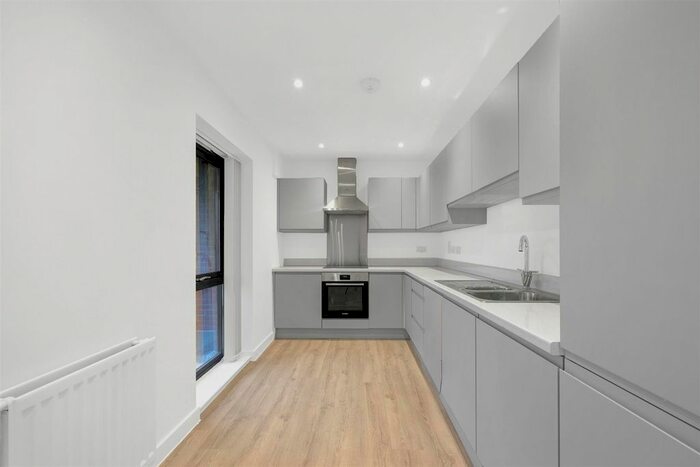 2 Bedroom Flat To Rent In Block B, Apartment, A Spring Gardens, Romford, RM7