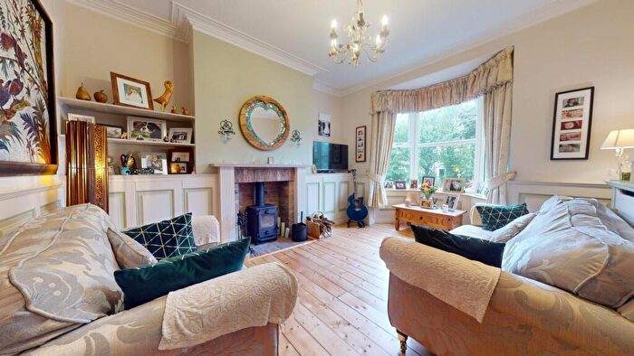 4 Bedroom Terraced House For Sale In Beach Road, South Shields, NE33