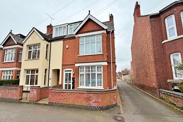 2 Bedroom Apartment To Rent In Park Road, Rugby, CV21