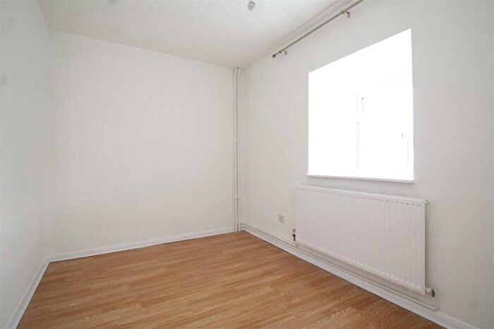 2 Bedroom End Of Terrace House To Rent In Eaglesthorpe, New England, Peterborough, PE1