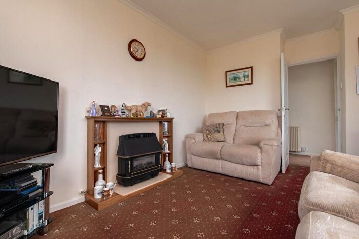 2 Bedroom Detached Bungalow For Sale In Church Road, Havenstreet, Ryde, PO33