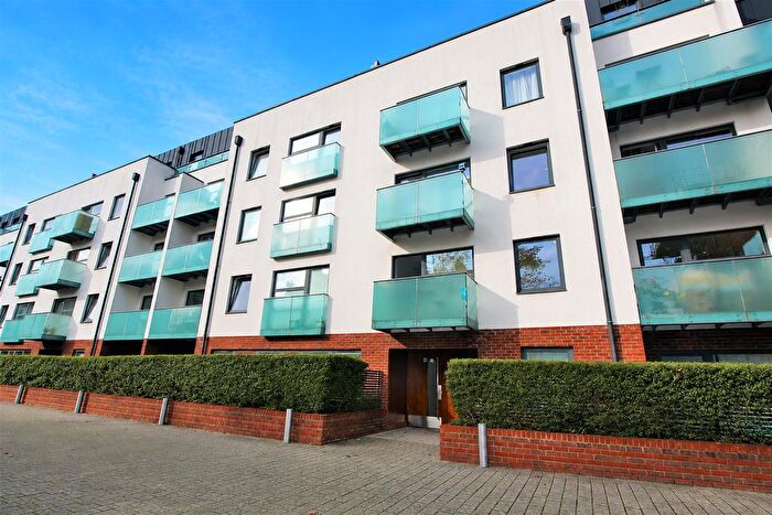 2 Bedroom Flat To Rent In Tiltman Place, Holloway, N7